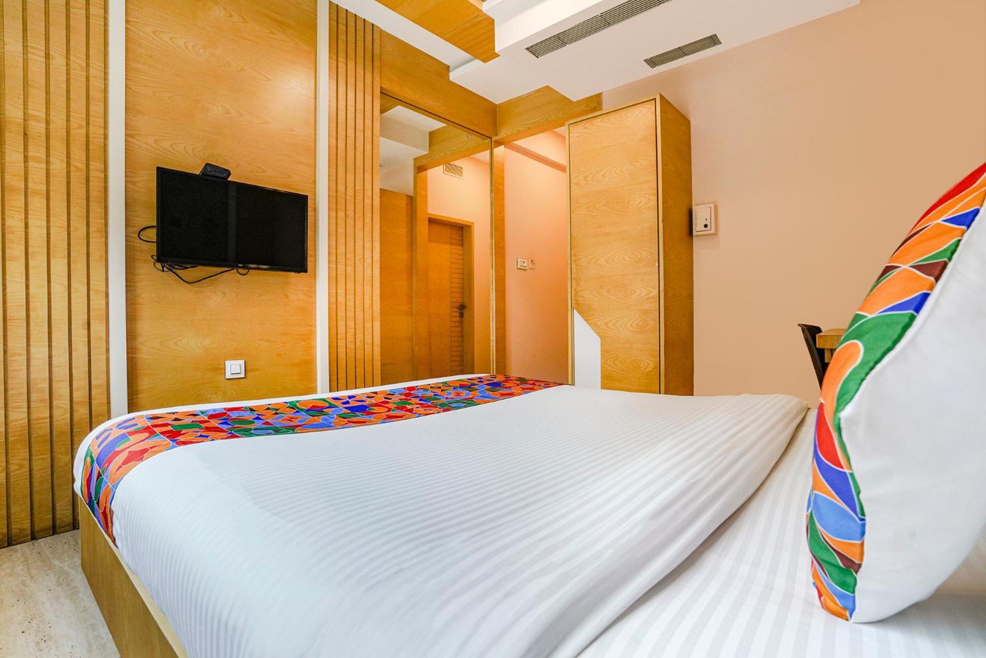 Fabhotel Neelkamal - Chembur Bombay Exterior foto